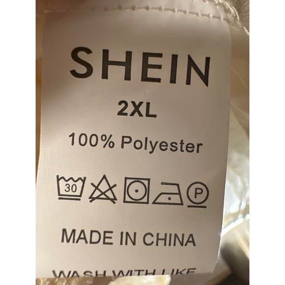 SHEIN Plus Size 2X Ruffle Sheer Button Up Blouse Women’s Dressy Top Elegant Chic - Picture 5 of 5